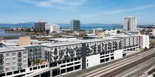 Bay House Emeryville Gallery 29