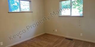 Incredibly Spacious House! Incredibly Spacious House! Gallery 12