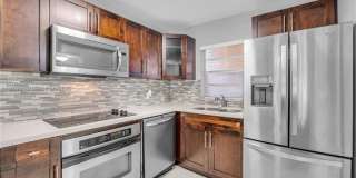 9431 Live Oak Pl Gallery 1