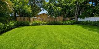 220 NW 12TH Court Gallery 2