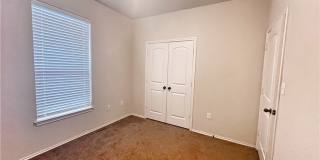 569 Creekside Circle Gallery 6