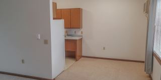 695 Wood Violet Lane #9 Gallery 2