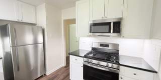 Just updated 3/2 home on a quiet street in desirable north Austin! Gallery 12