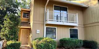 732 Hanover Lane SE Gallery 1