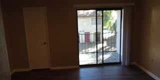 Nice 2 bedroom/ 1 1/2 bath town-home in Mill Run Gallery 4