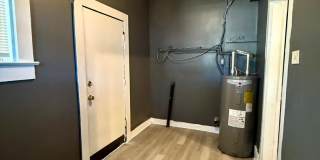 Wonderful 2 Bedroom a must see in Norwood. Gallery 9