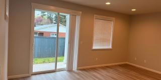 Four Seasons Crossing 11001-11037 Four Seasons Crossing 11001-11037 Gallery 7