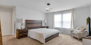 AVAILABLE 06/01 Welcome to your dream  home!  5bed/5bath Gallery 34