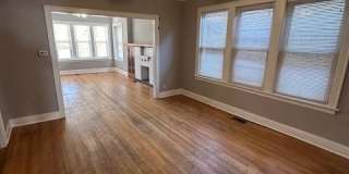 6136 South Richmond St. Gallery 6