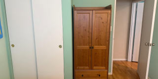 652 Holly Lane Gallery 23