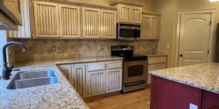 Beautiful 3 bed 2 bath home in The Preserve Subdivision just off Linder  Ln in Eagle. Gallery 17