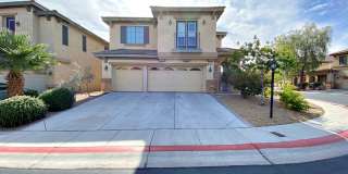 4 BEDROOM HOME 3 CAR GARAGE ON A CORNER LOT IN NORTHWEST Gallery 1