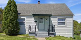 Affordable 4-Bedroom Rental – Dayton, Ohio Affordable 4-Bedroom Rental – Dayton, Ohio Gallery 1