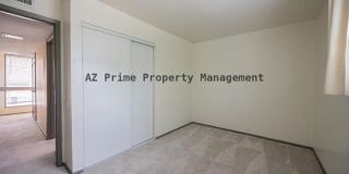 4710 North 10th Place Gallery 17