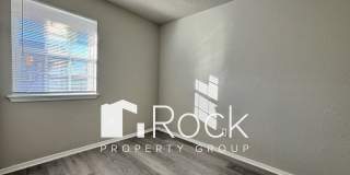 Move In by August 31 & Get $1,000 Off! 3 Bedroom Townhome in West OKC Gallery 7
