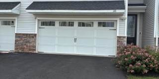 128 GOLDEN VALE Drive Gallery 1