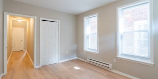 3828 Cambridge St Gallery 12