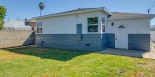 1347 E Bennett Gallery 14