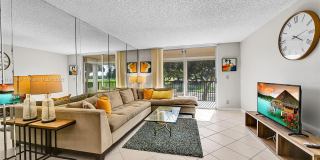 3001 W Rolling Hills Cir Gallery 21