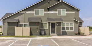 Cedar Park & Canyon Falls Townhomes Gallery 17