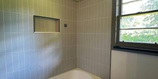 Updated 3 Bedroom House on the Eastside Gallery 24