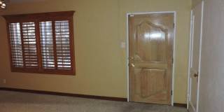 Spacious 3bed 2bath with Large Backyard! Gallery 9