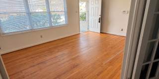 One Bed One Bath in the Heart of Fredericksburg Gallery 4