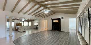2725 NE 27th Court Gallery 3