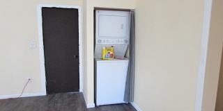 2BR w/ In-Unit Laundry, Fireplance & A/C in Yucaipa Gallery 8