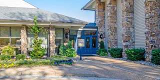 Bellevue West Gallery 4