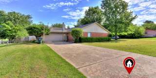 Calling all yard lovers, schedule a showing and fall in love with this beautiful Corner Lot in Midwest City! Gallery 1