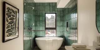 2824 Avenel St Gallery 14