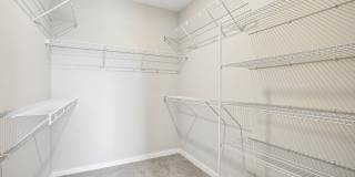 Imperial Crossing Luxury Apartment Homes Gallery 15