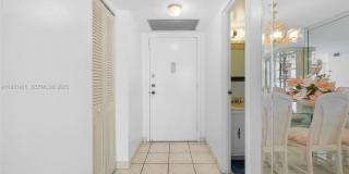 1000 Parkview Dr Gallery 3