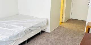 Studio Apartment on Las Vegas Strip - Close to all of the Excitement & More!! Gallery 48