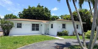 1525 SW 76th Ct Gallery 1