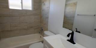 2608 Mesquite Ave - 1 bed Apartment - NO PETS Gallery 17