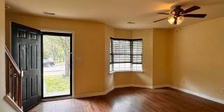 Briarwood Townhome close to NGIC and Hollymead Town Center! Briarwood Townhome close to NGIC and Hollymead Town Center! Gallery 4