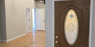 216 E Main St Gallery 4