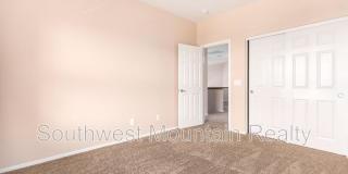 41261 W Laramie Rd Gallery 33