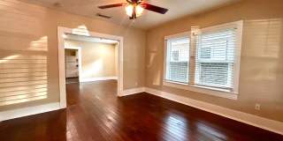 2904 Pearl #A - Very nice 2 bed 1 bath home in West Campus Gallery 12