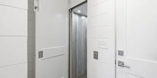 End-Unit Townhome with Private Rooftop Terrace in Myers Park!! Gallery 13