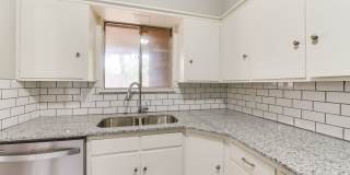 Updated 2 bedroom in OKC Gallery 15
