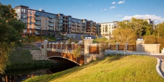 The Island Residences at Carlson Center Gallery 19