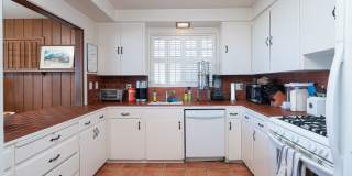Winter Lease in Exclusive Peninsula Point Neighborhood. No yearly leases! Gallery 17