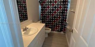 1306 SW 11 th Gallery 8