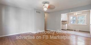 1112 E Elm St Gallery 3