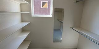 ***1,000 Off 1st Month rent if Lease signed by 9/1*** Light filled 3BD/3BA townhome Gallery 21