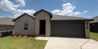 Beautiful Brand New 4 Bedroom Home in Mustang School District Beautiful Brand New 4 Bedroom Home in Mustang School District Gallery 1