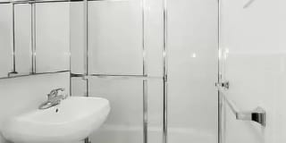 236 E 74th St Gallery 4